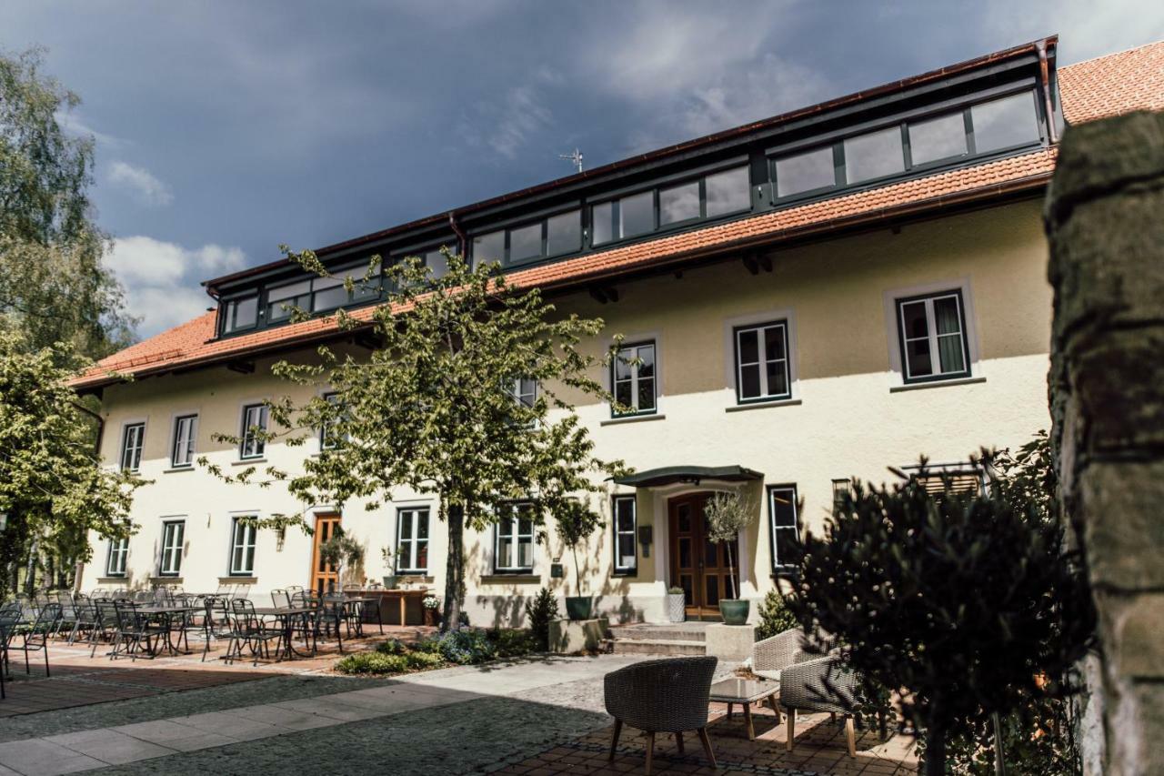 Angermuehle Landgasthof Altenmarkt an der Alz Esterno foto